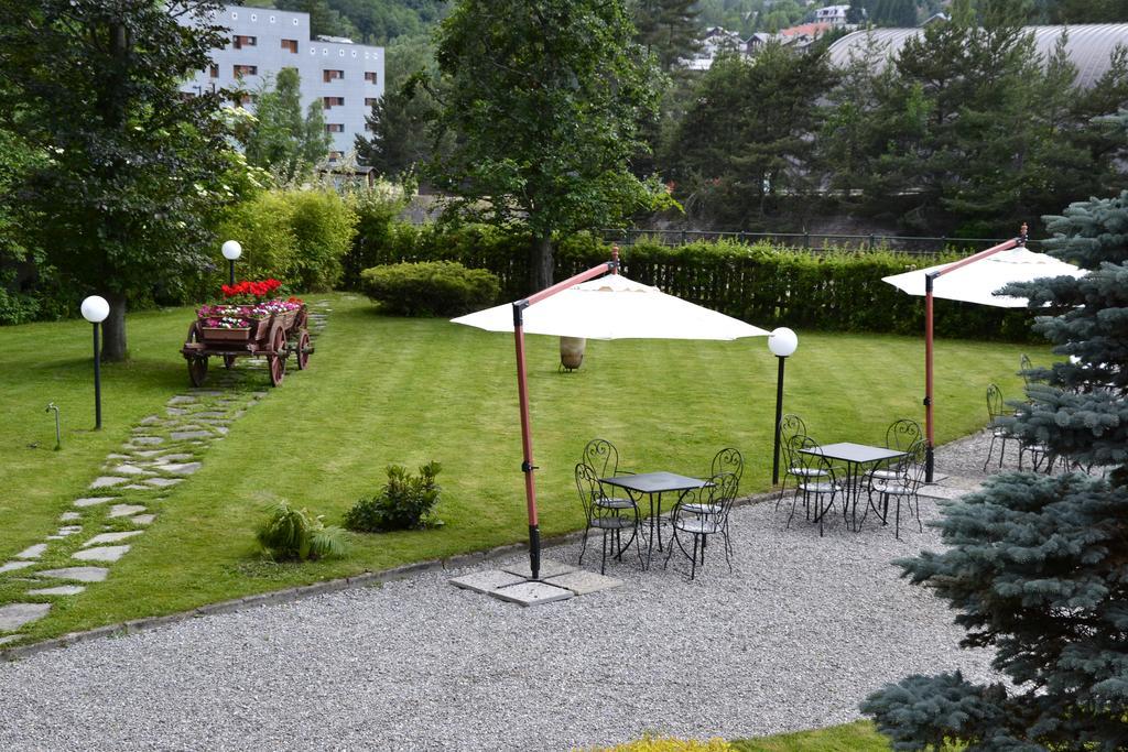 Hotel Bucaneve 바르도네키아 외부 사진