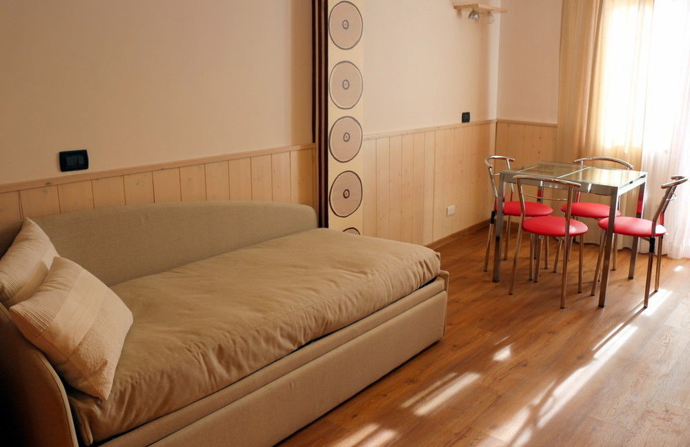 Hotel Bucaneve 바르도네키아 외부 사진